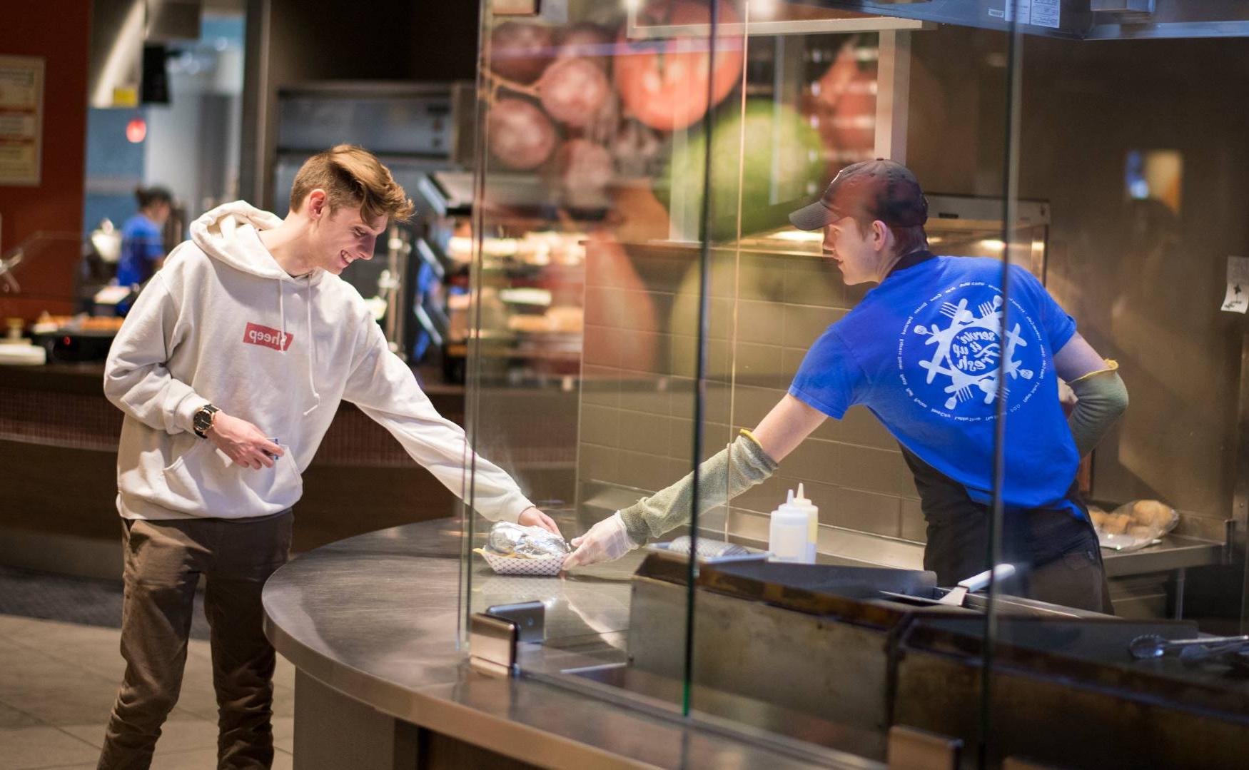 Student worker working in Campus Dining